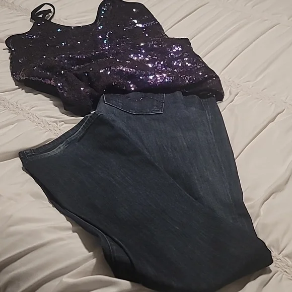 Pre-Owned 7 For All Mankind Junior Women's Jeans - Classic and Trendy-Size 26 - Picture 8 of 11